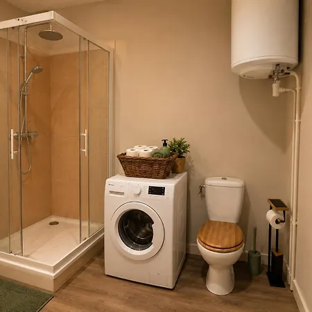 Appartamento Le Refuge de Mandrin, Elegance et tranquilité Saint-Genix-sur-Guiers
